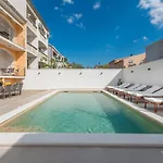 Jakov With A Pool Apartman Zára