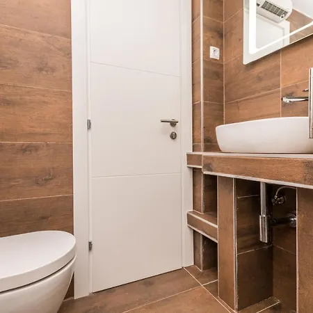 Jakov With A Pool Apartment *