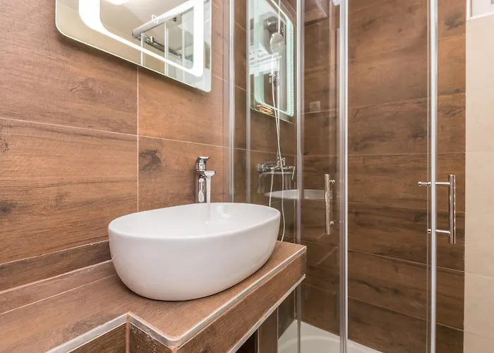 Jakov With A Pool דירה